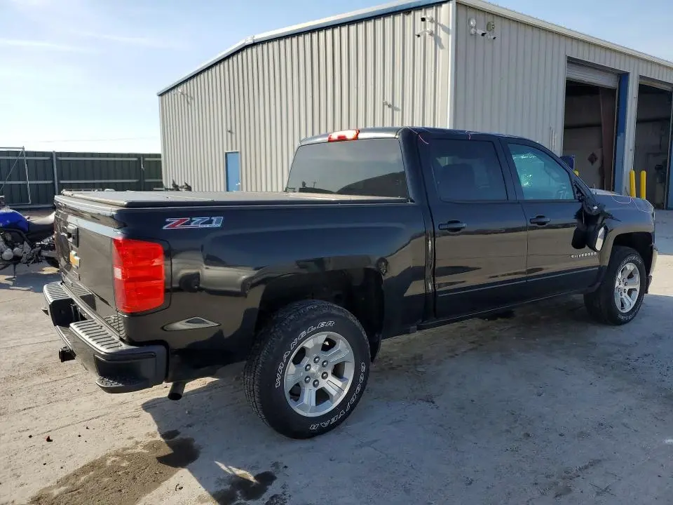 2017 CHEVROLET SILVERADO K1500 LT  