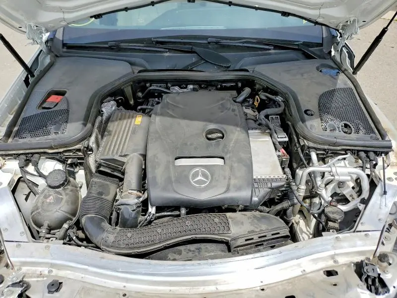 2019 MERCEDES-BENZ E 300  