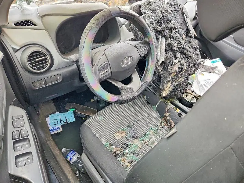 2018 HYUNDAI KONA SEL  