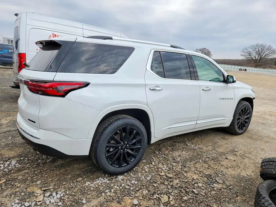 2022 CHEVROLET TRAVERSE PREMIER  
