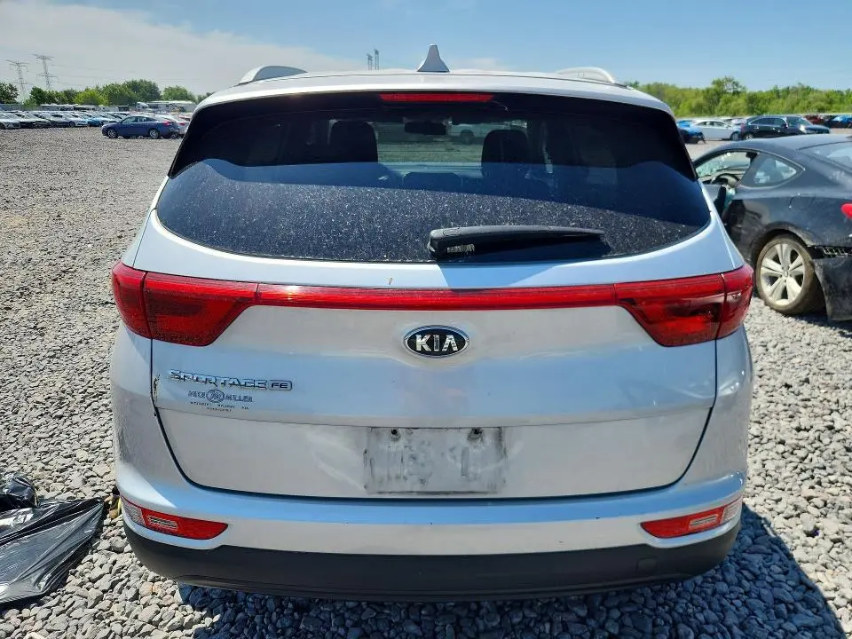 2017 KIA SPORTAGE LX  