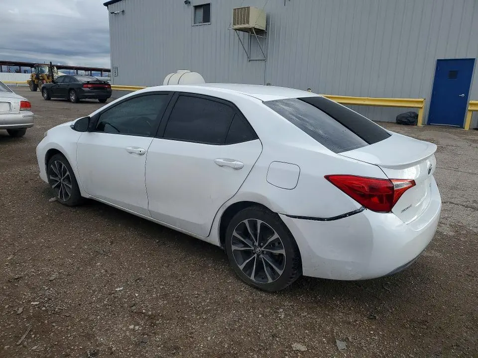 2018 TOYOTA COROLLA SE  