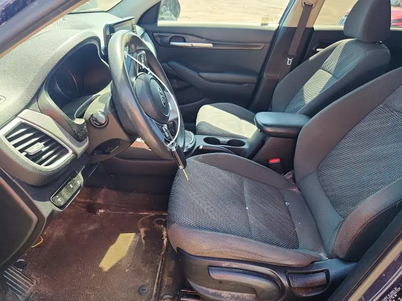 2021 KIA SELTOS LX  