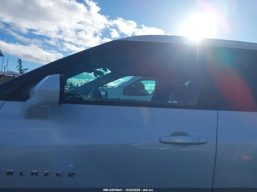 2023 CHEVROLET BLAZER AWD 2LT