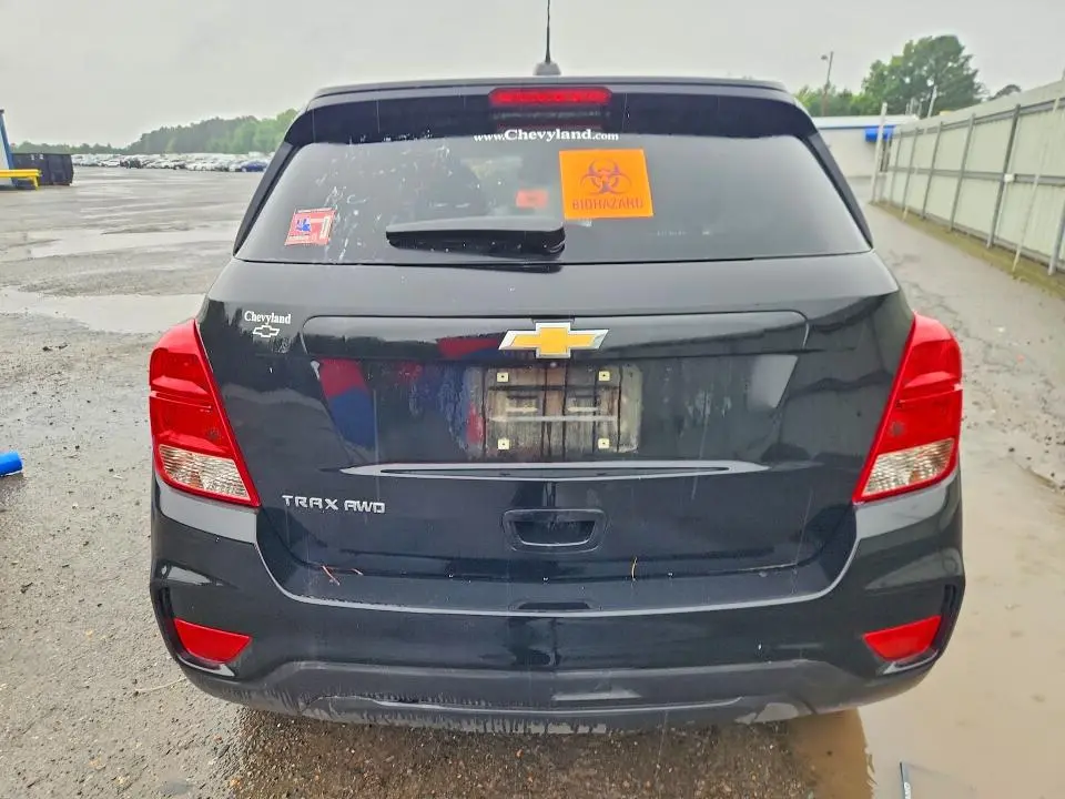 2022 CHEVROLET TRAX LS  