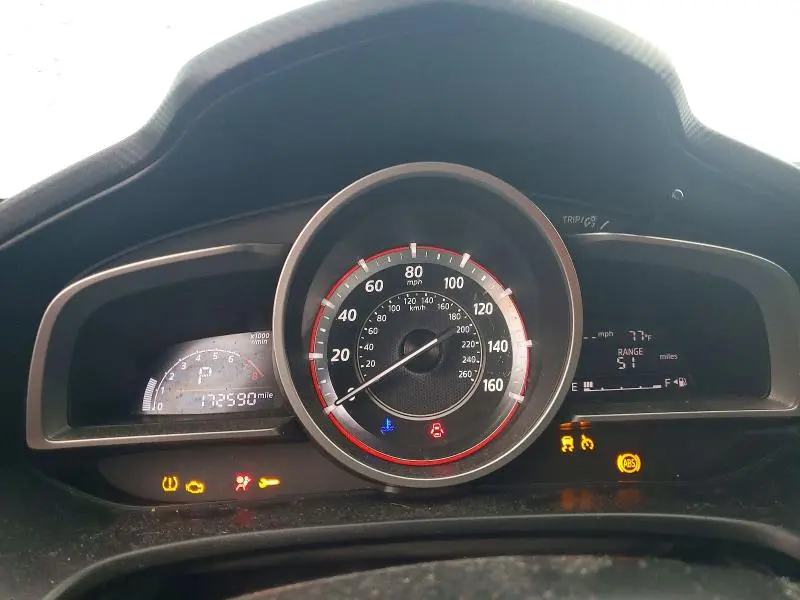 2016 MAZDA 3 TOURING  