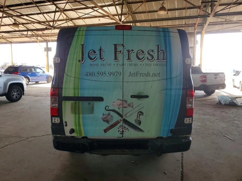 2015 NISSAN NV 2500 HD S  