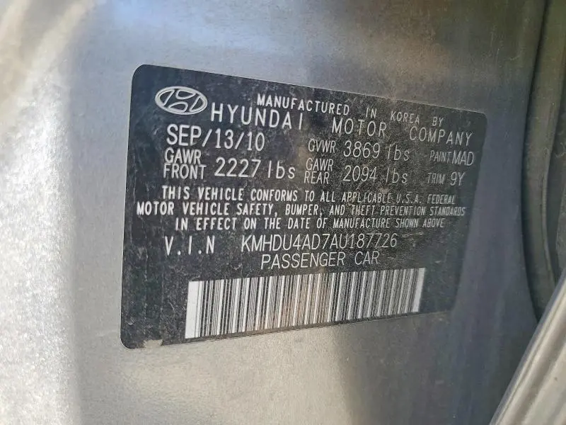 2010 HYUNDAI ELANTRA SE  