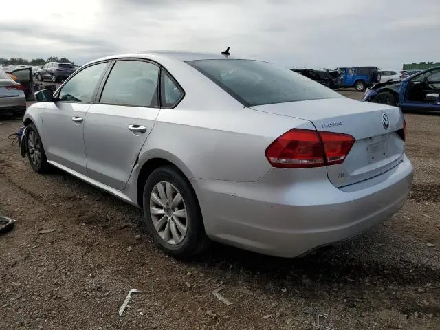 2012 VOLKSWAGEN PASSAT S  