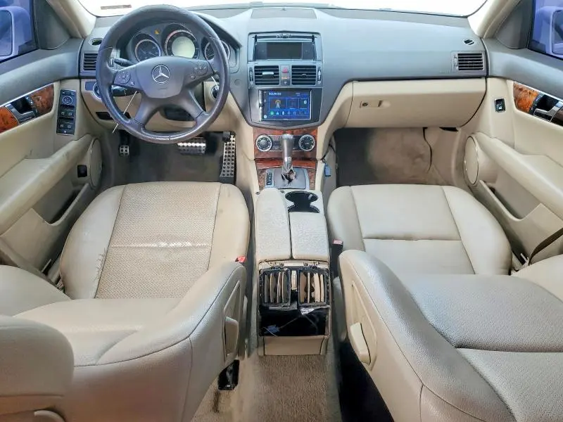 2010 MERCEDES-BENZ C 300  