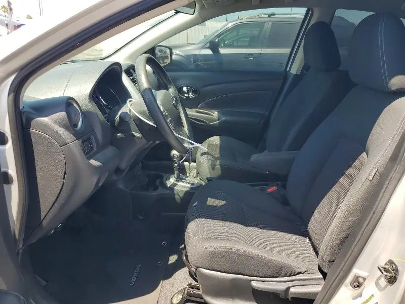 2019 NISSAN VERSA SV  