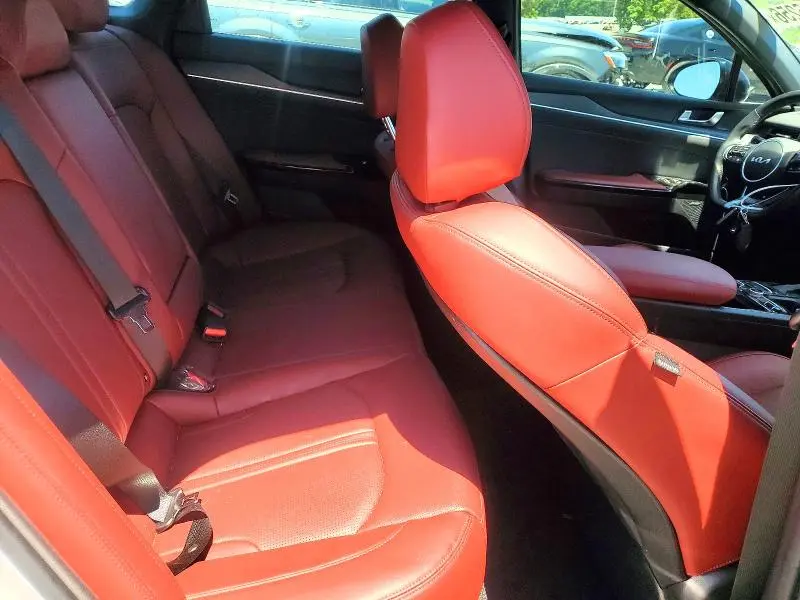 2025 KIA K5   