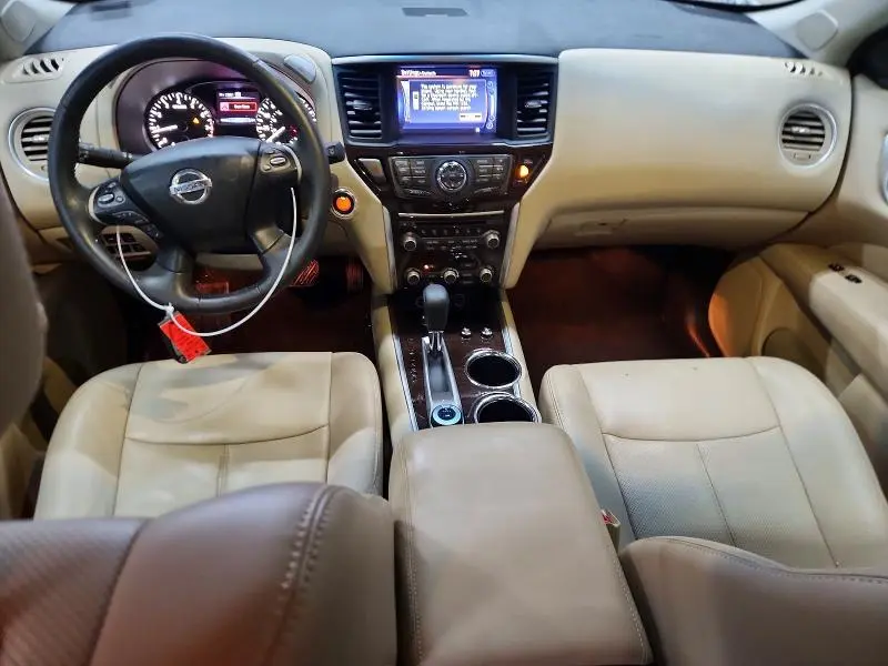 2016 NISSAN PATHFINDER PLATINUM  