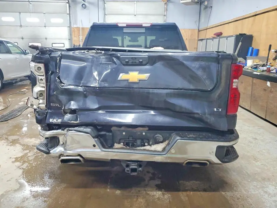 2024 CHEVROLET SILVERADO K1500 LT  