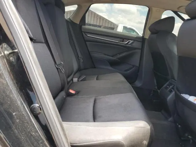 2019 HONDA ACCORD EX  