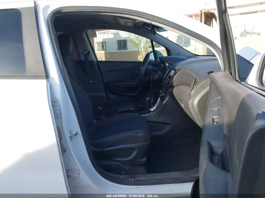 2019 CHEVROLET TRAX LS