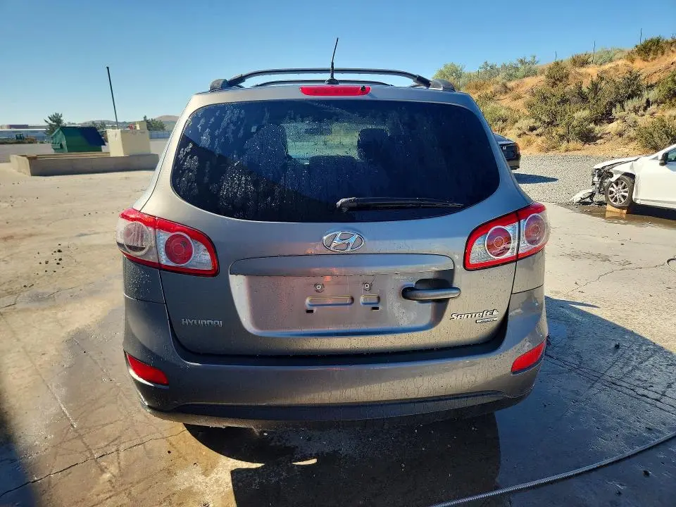 2011 HYUNDAI SANTA FE GLS  