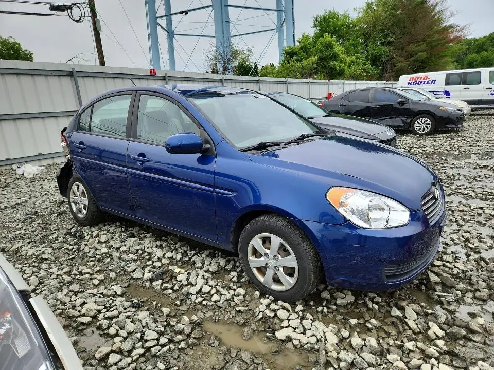 2010 HYUNDAI ACCENT GLS  