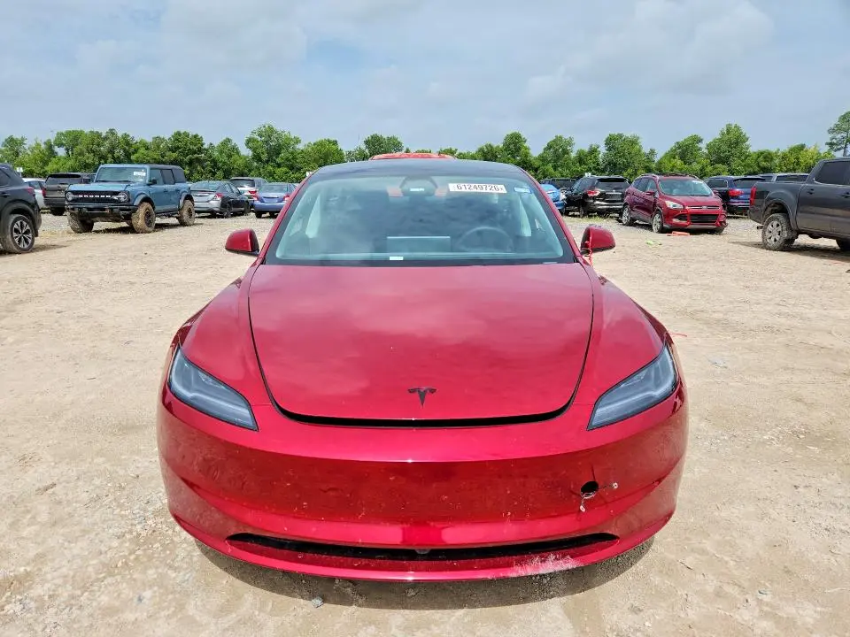 2026 TESLA MODEL 3   