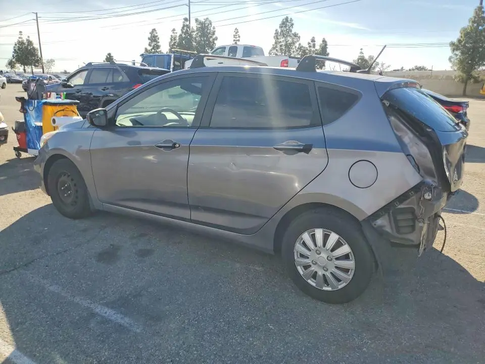2015 HYUNDAI ACCENT GS  