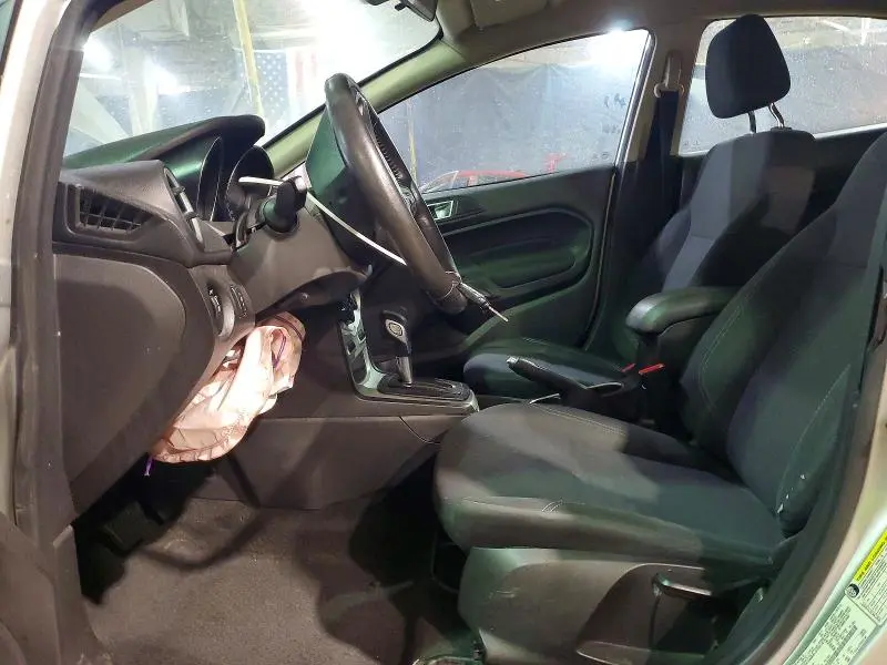 2016 FORD FIESTA SE  