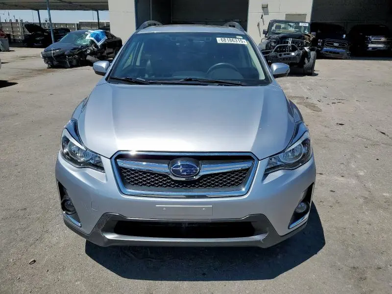 2017 SUBARU CROSSTREK LIMITED  