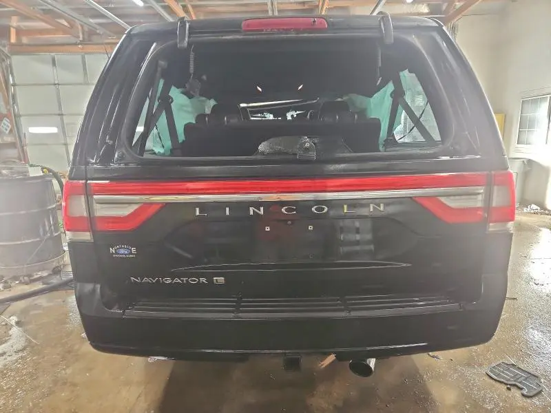 2017 LINCOLN NAVIGATOR L RESERVE  