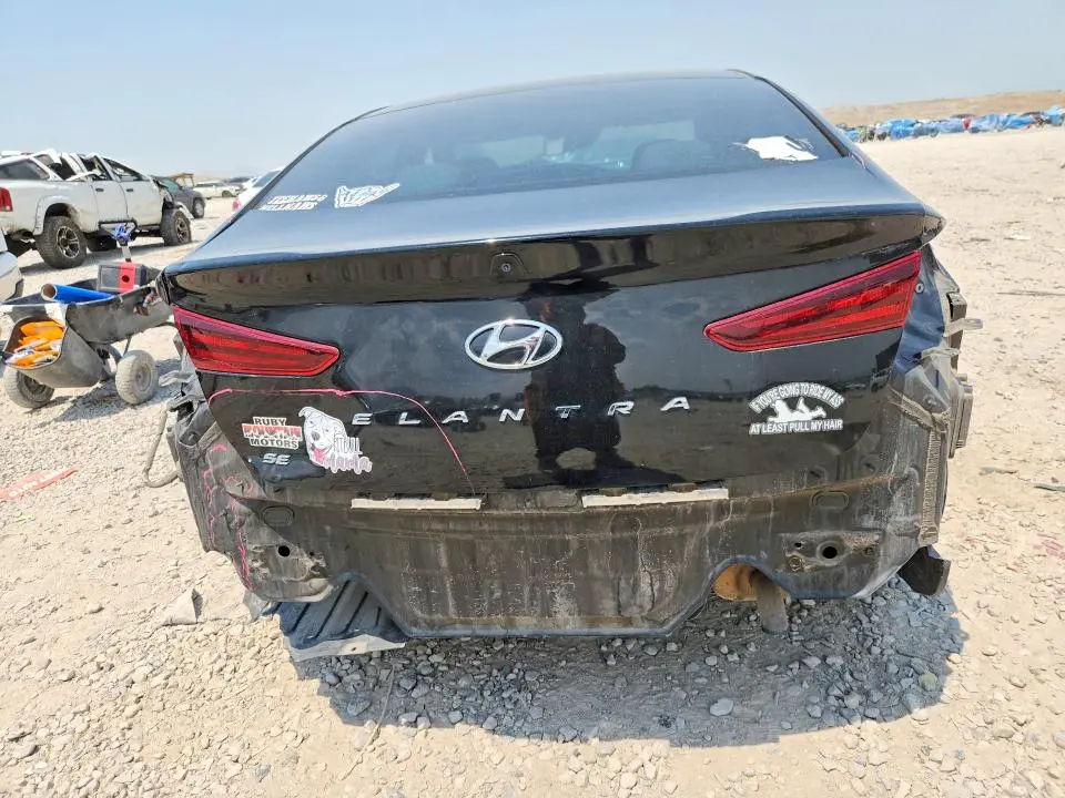 2020 HYUNDAI ELANTRA SE  