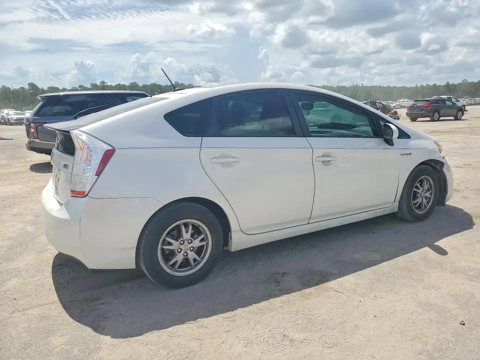 2010 TOYOTA PRIUS IV  