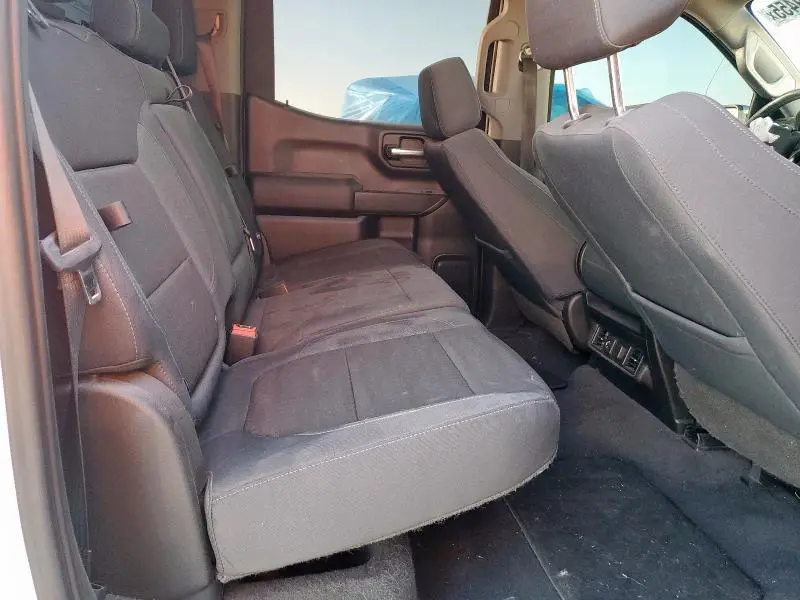 2019 CHEVROLET SILVERADO C1500 LT  