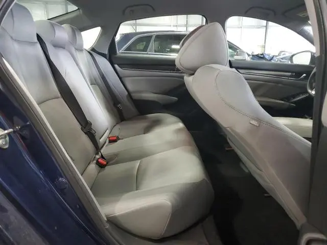 2020 HONDA ACCORD LX  
