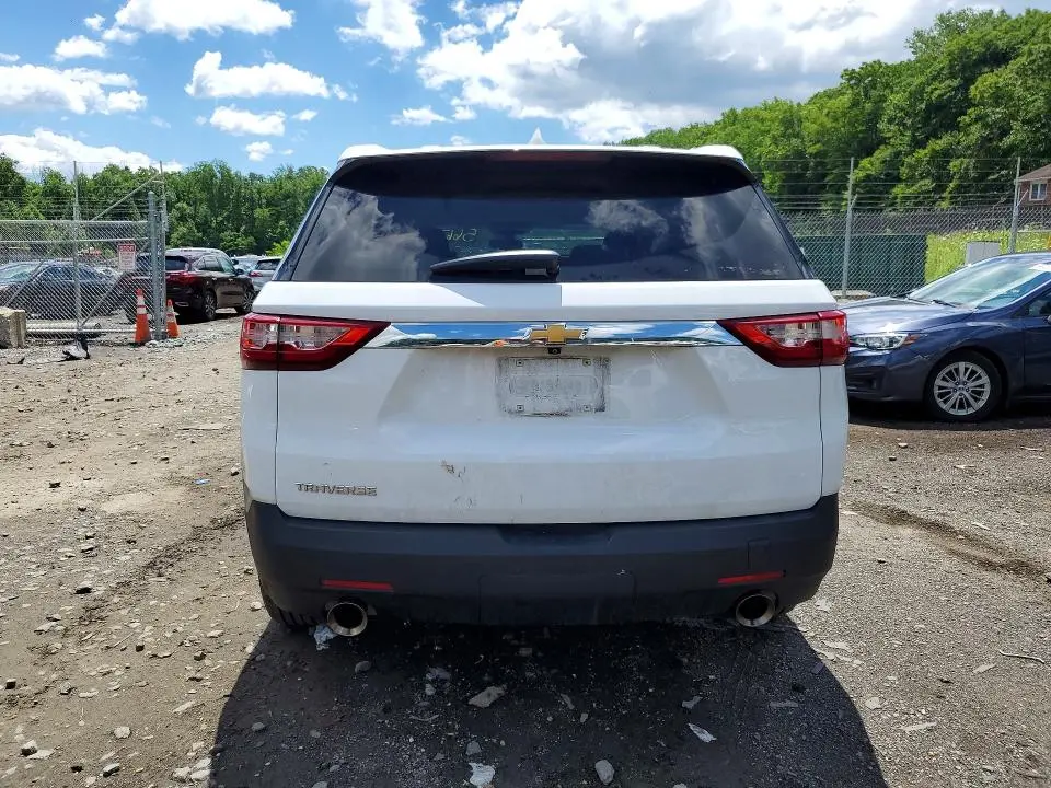 2021 CHEVROLET TRAVERSE LS  