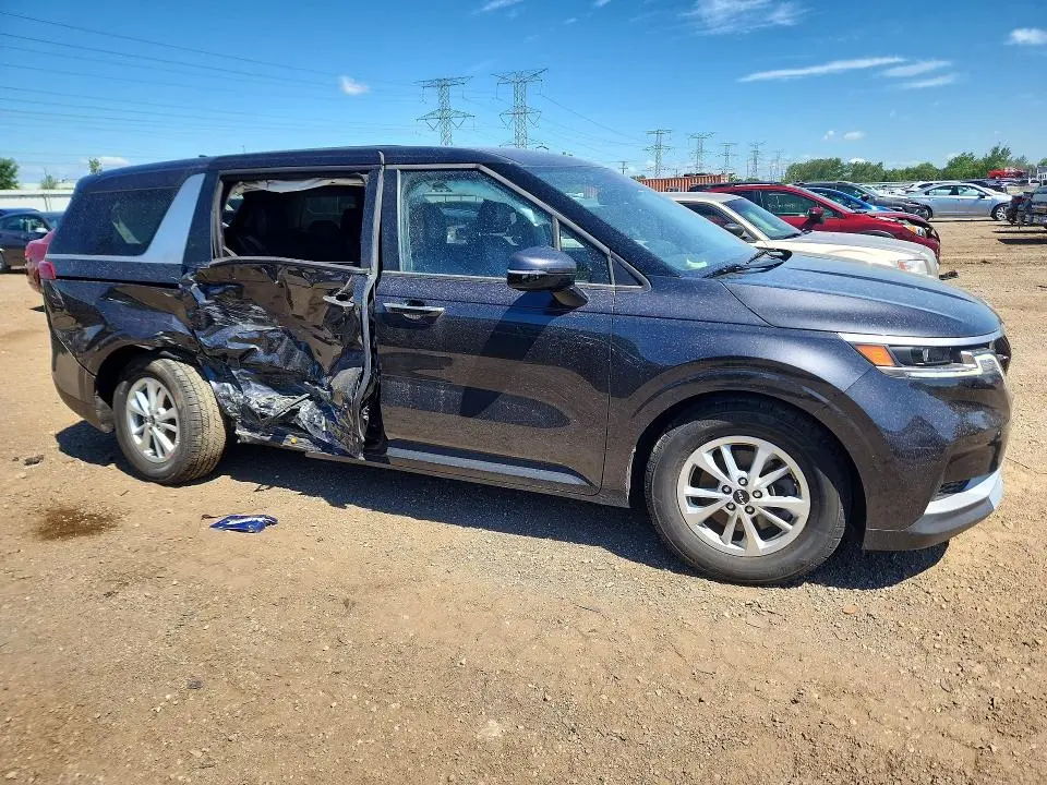 2023 KIA CARNIVAL LX  