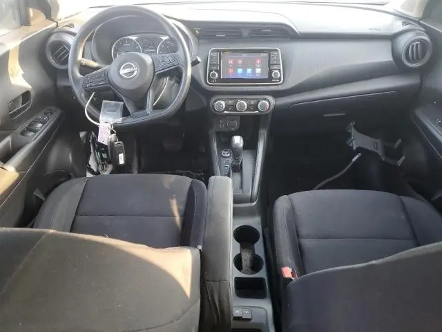 2023 NISSAN KICKS S  