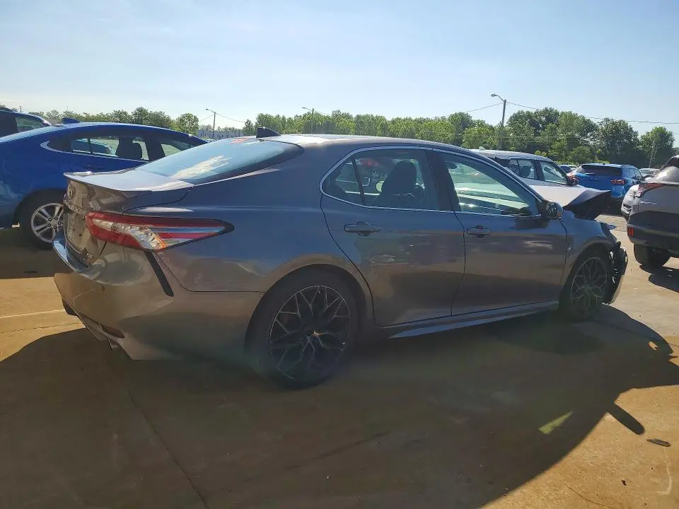 2019 TOYOTA CAMRY XSE V6  