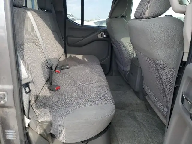 2016 NISSAN FRONTIER S  