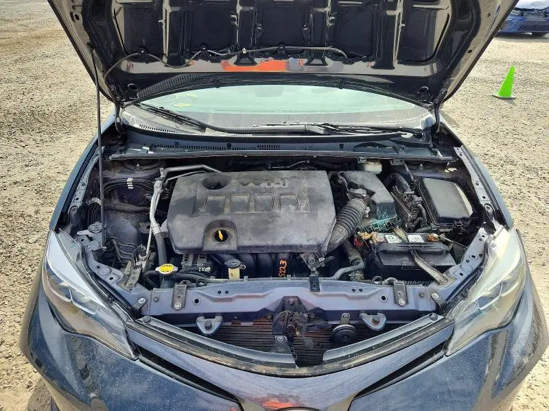 2017 TOYOTA COROLLA SE  