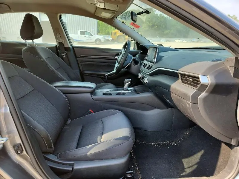 2019 NISSAN ALTIMA S  