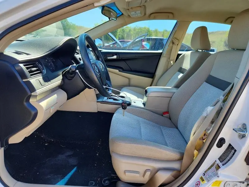 2012 TOYOTA CAMRY LE  