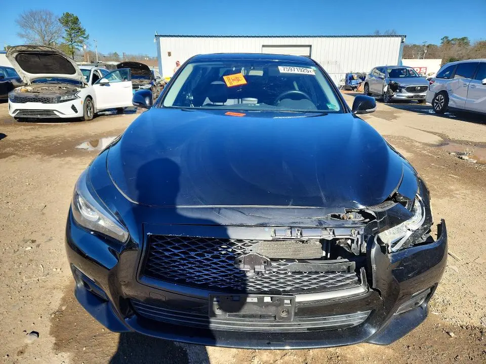 2015 INFINITI Q50 PREMIUM  
