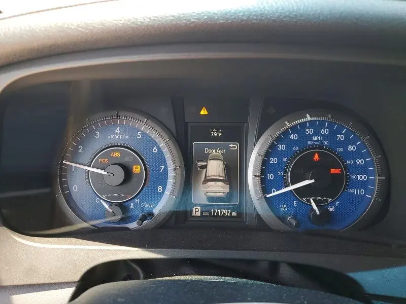 2017 TOYOTA SIENNA LIMITED PREMIUM 7-PASSENGER  