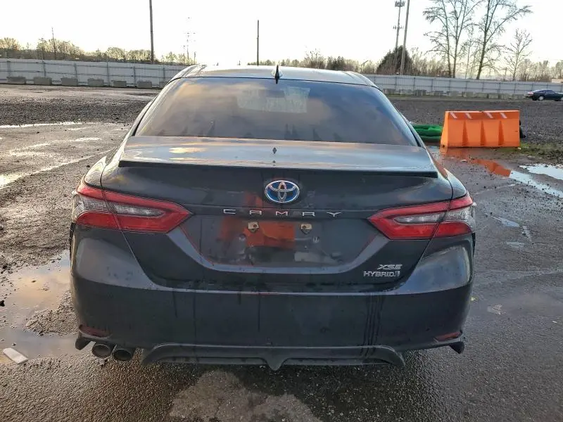 2021 TOYOTA CAMRY BASE  