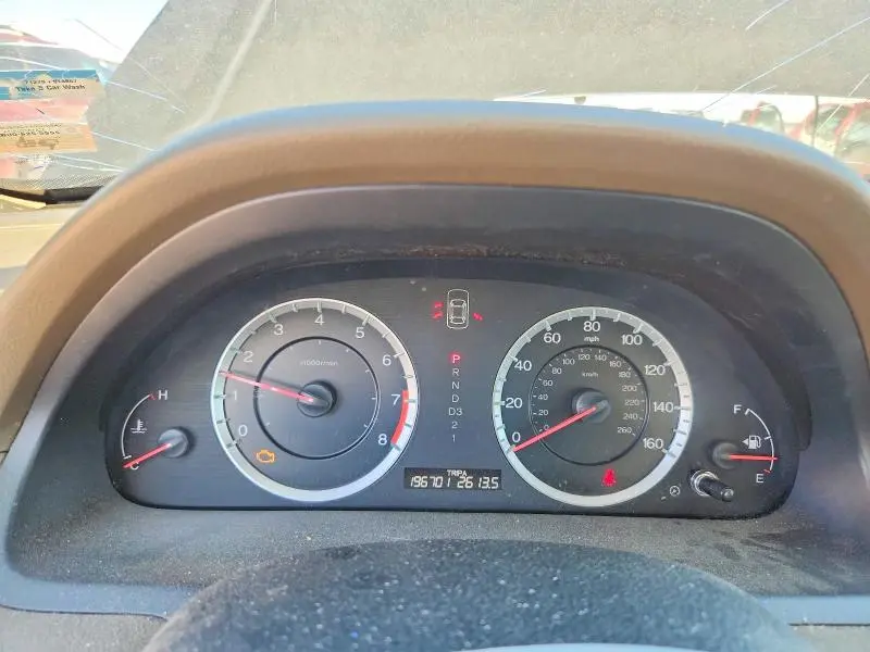 2010 HONDA ACCORD LXP  