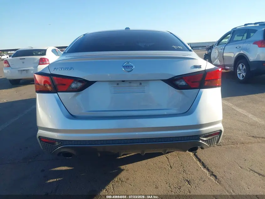 2019 NISSAN ALTIMA 2.5 SR