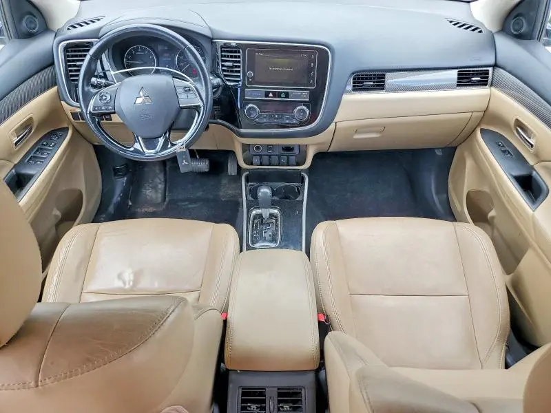 2019 MITSUBISHI OUTLANDER SE  