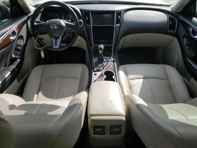 2018 INFINITI Q50 LUXE  