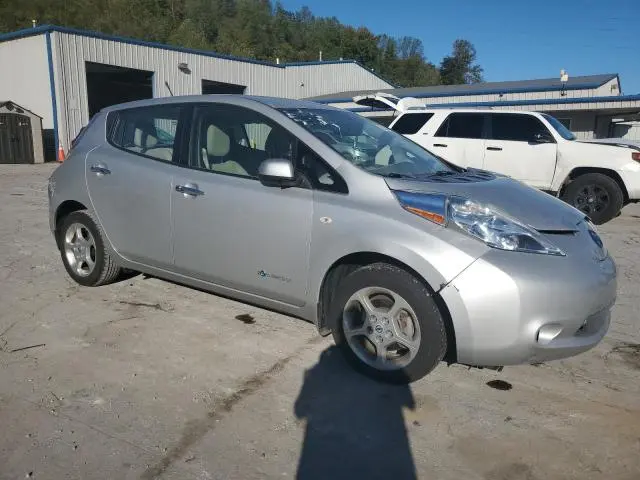 2011 NISSAN LEAF SV  