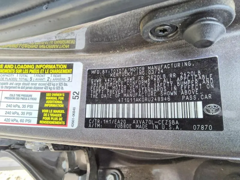 2024 TOYOTA CAMRY SE  