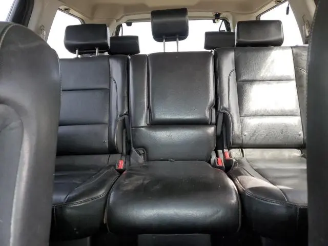 2011 NISSAN ARMADA SV