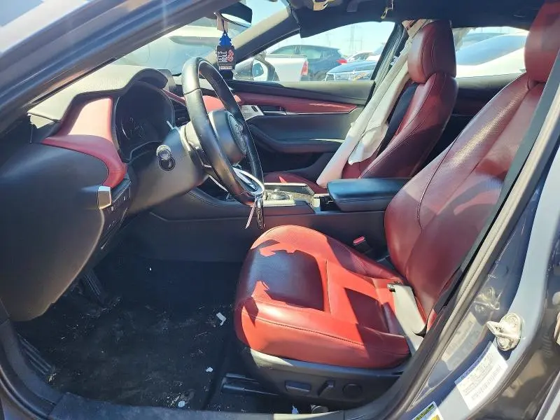 2019 MAZDA 3 PREMIUM  